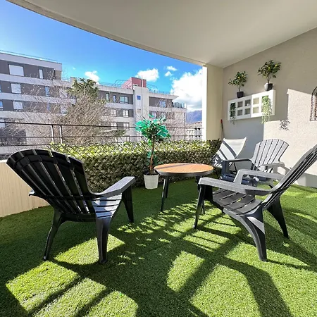 Big Flat - Direct Cern Saint-Genis-Pouilly