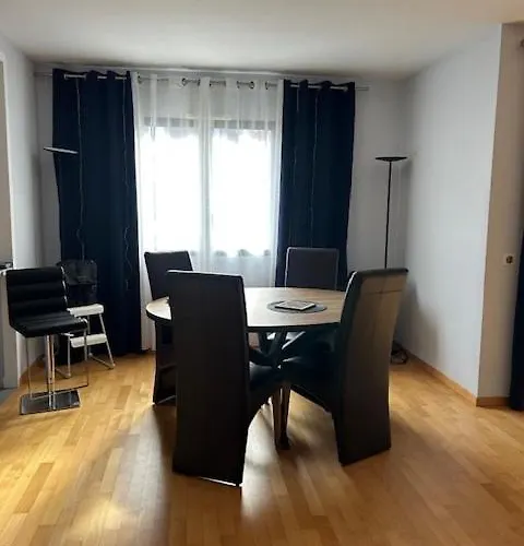 Big Flat - Direct Cern Apartamento *